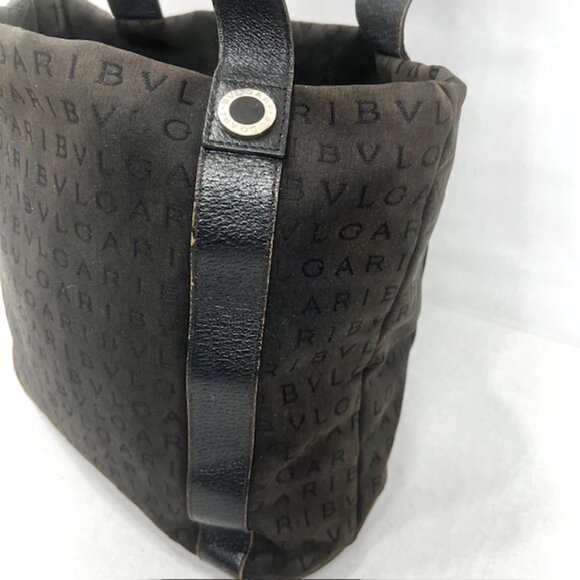 Vgt Set of 2: BVLGARI Canvas & Michael Kors Nylon Black Gray Shoulder Bags (40) - Picture 15 of 16